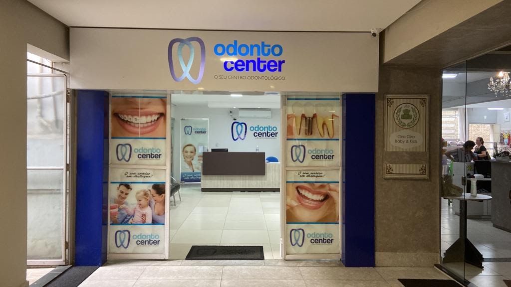 Entrada do Odontocenter na Rua Goiás, 626